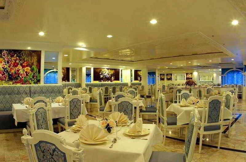 Adriatic Palace Bangkok Exterior photo