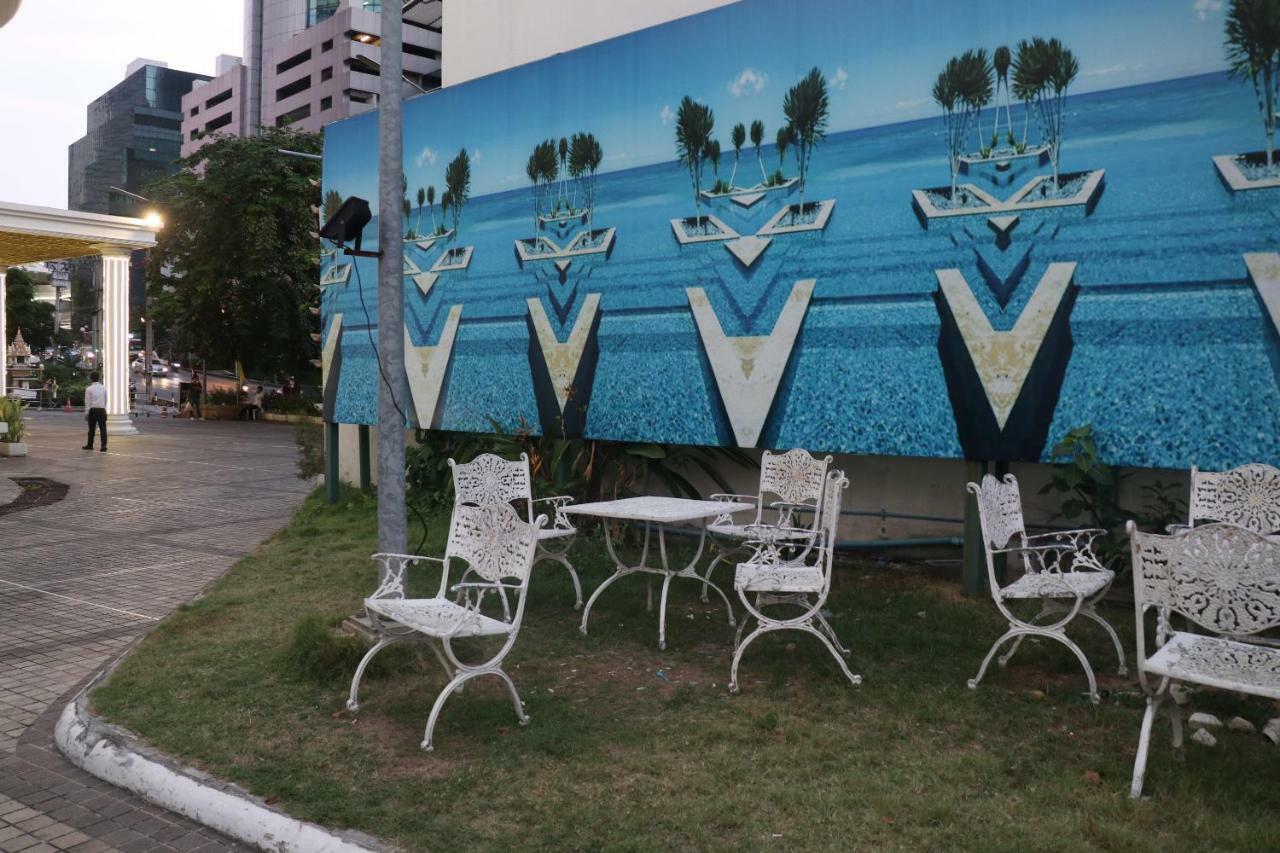 Adriatic Palace Bangkok Exterior photo