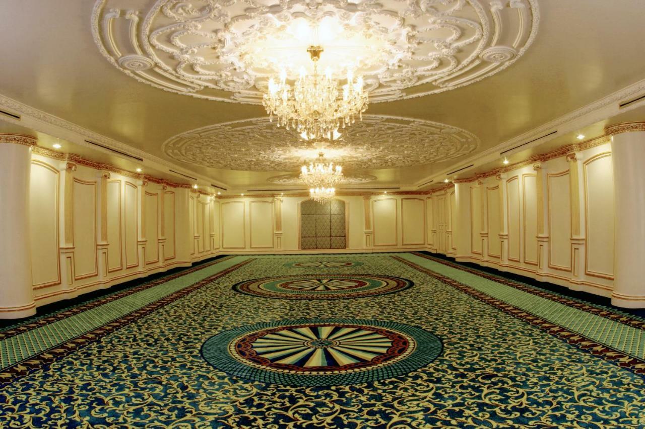 Adriatic Palace Bangkok Exterior photo